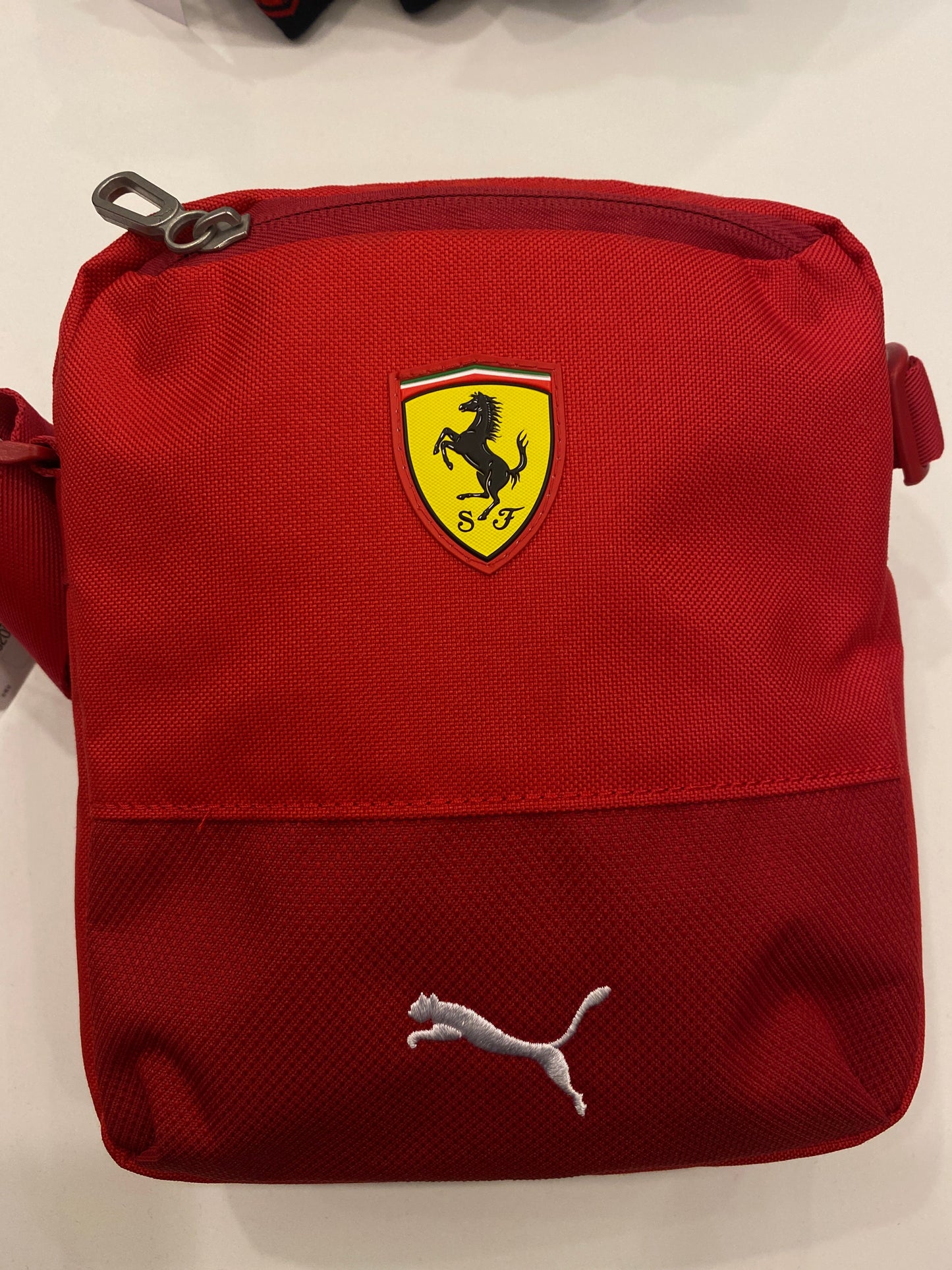 Scuderia Ferrari Portable Bag Red 2019 - RP Teamwear