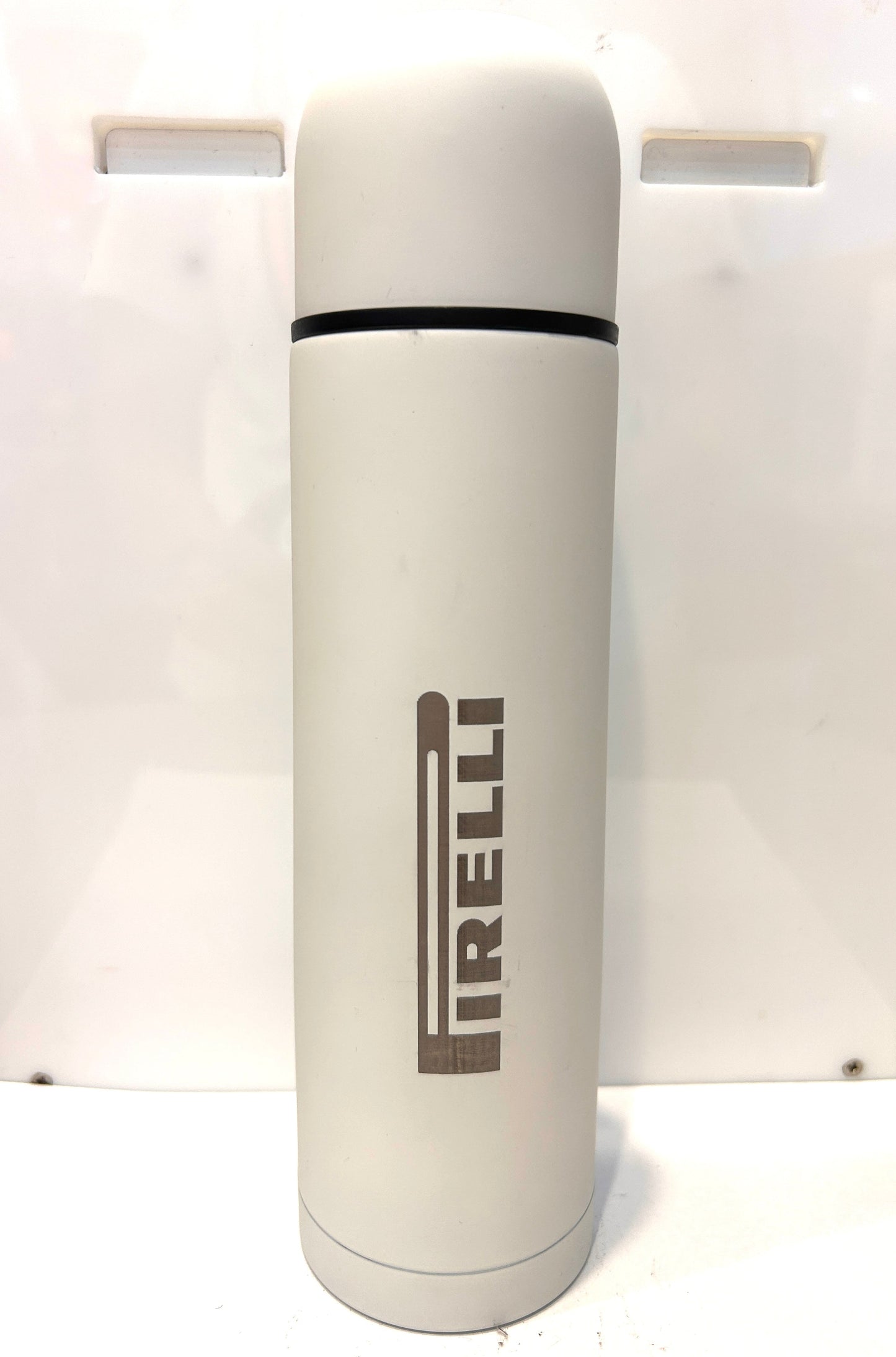 Pirelli Thermal White