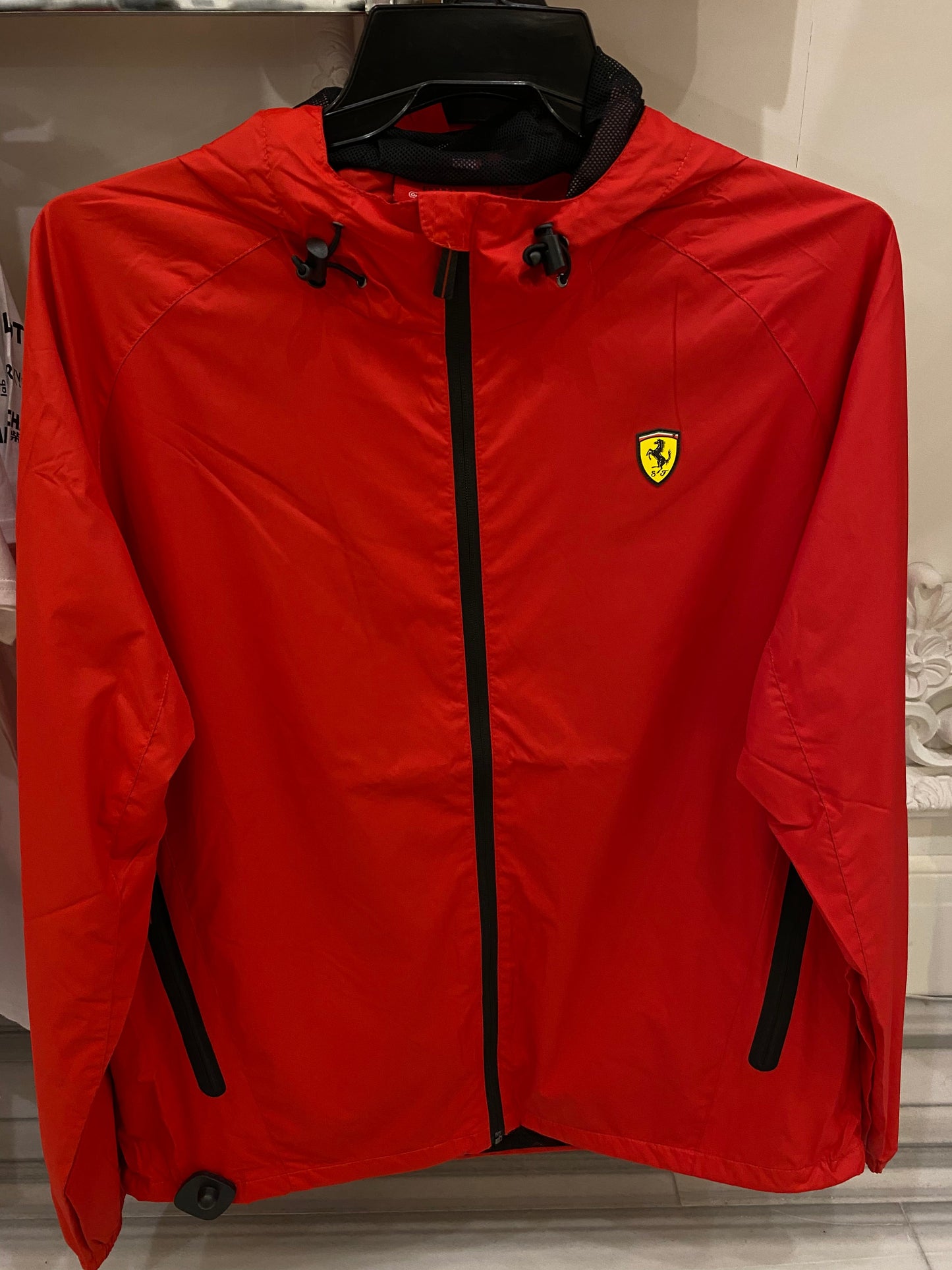 Scuderia Ferrari Mens Windbreaker Red 2016 - Fanwear