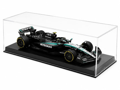1:24 Scale Model | Mercedes-AMG F1 W15 George Russell With Helmet Car