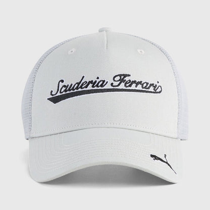 Scuderia Ferrari Trucker Cap Flat Light Gray 2026 - Fanwear
