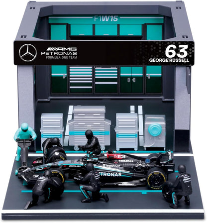 1:43 Scale Model | Mercedes-AMG F1 W15 George Russell Pit Pass Set