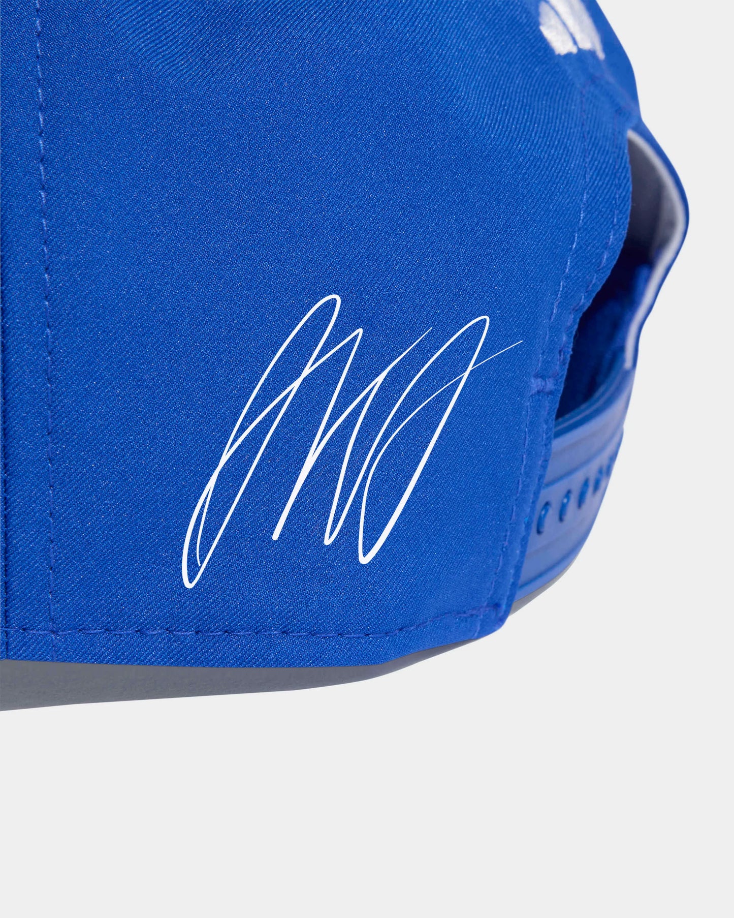Mercedes-AMG Petronas Formula 1 Kimi Antonelli Cap Bold Blue 2026 - Fanwear