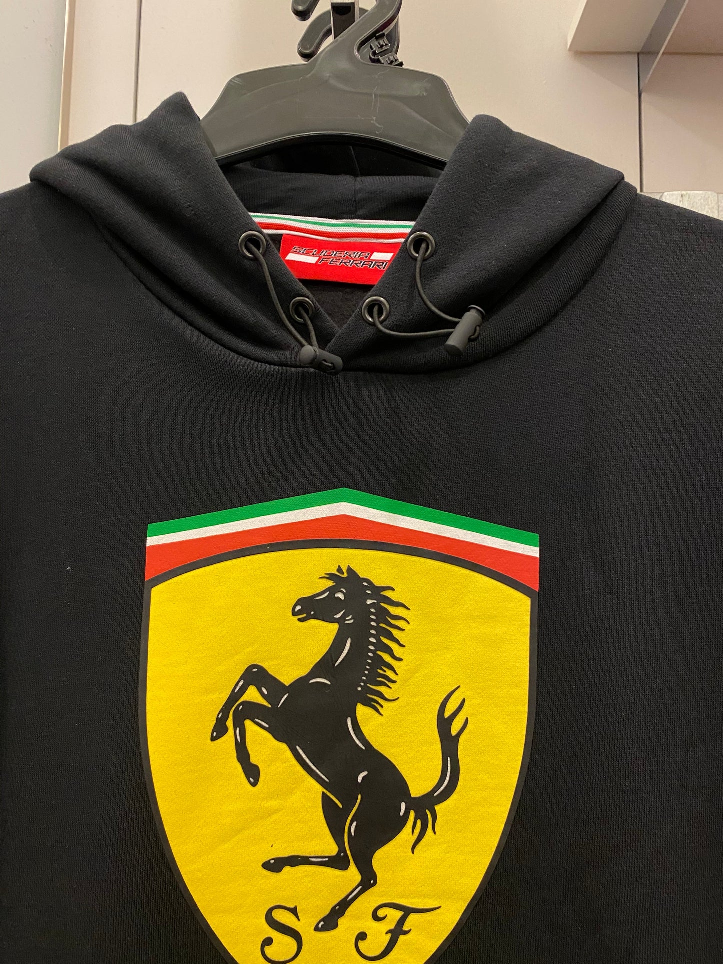 Scuderia Ferrari Mens Hooded Sweat 2019 Black - Fanwear