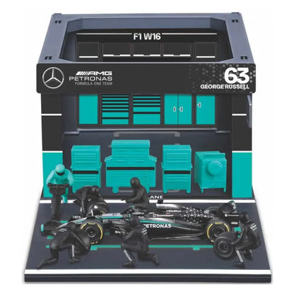 1:43 Scale Model | Mercedes W16 George Russell Pit Pass