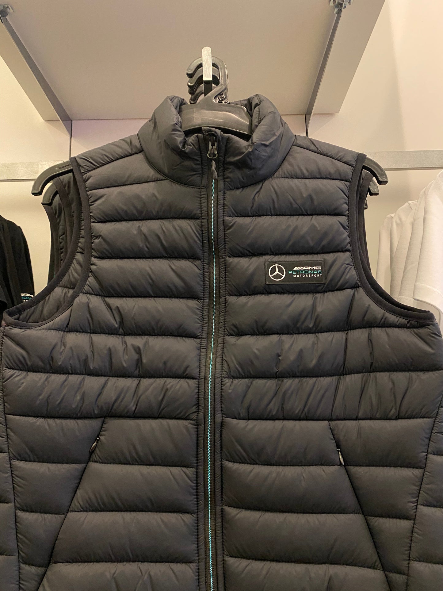 Mercedes-AMG Petronas Motorsport Mens Light Padded Gilet 2018 - Fanwear